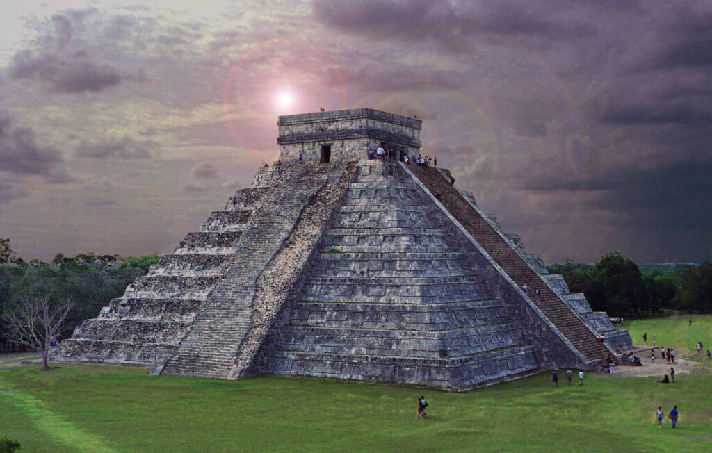 Pyramid at Chichen Itza. Architecture of Mexico's People